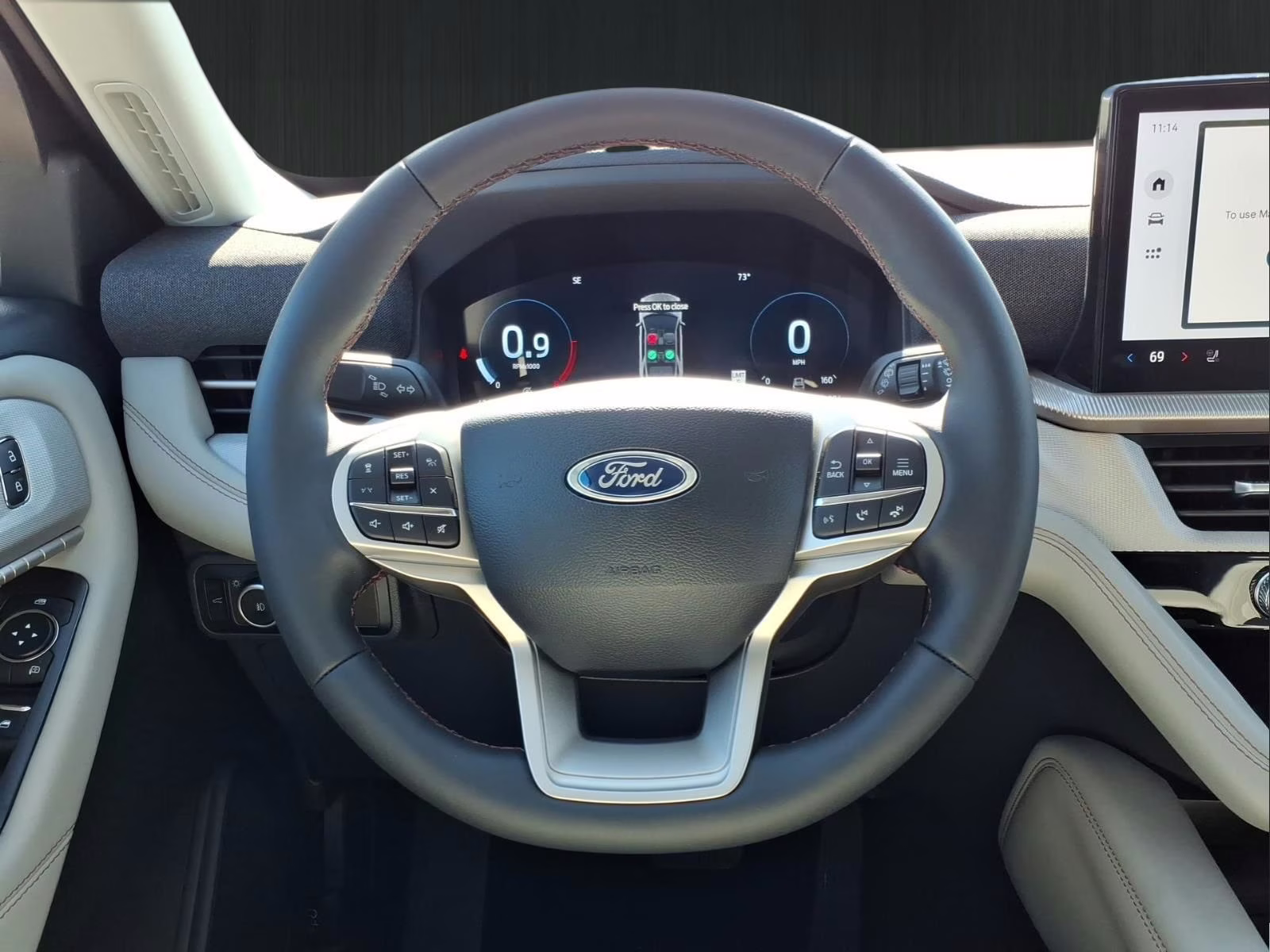 2026 White Metallic Ford Explorer Active RWD SUV