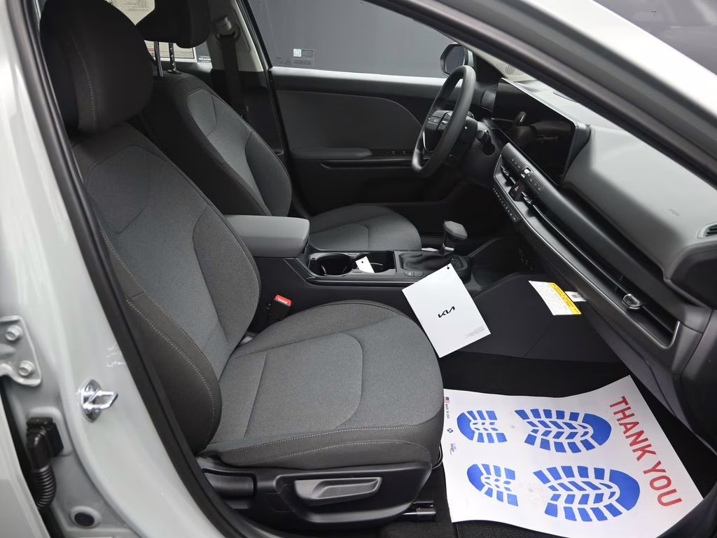 2026 Morning Haze Kia K4 LXS FWD Sedan