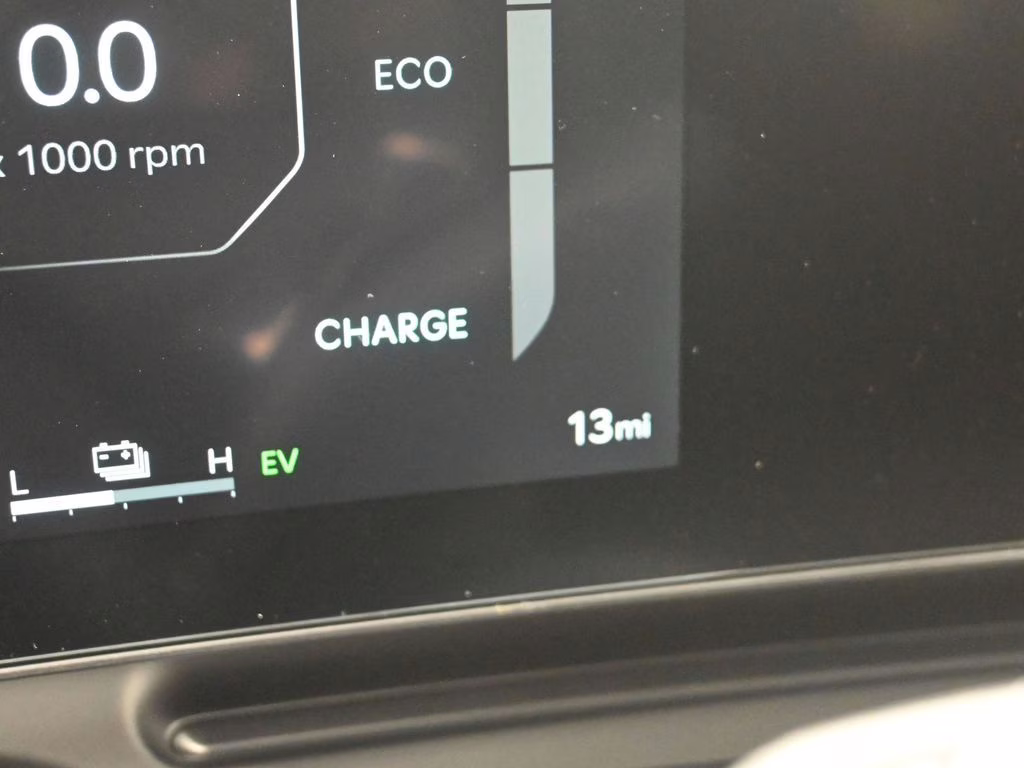 2026 Ceramic Silver Kia Carnival Hybrid SX Prestige FWD Van