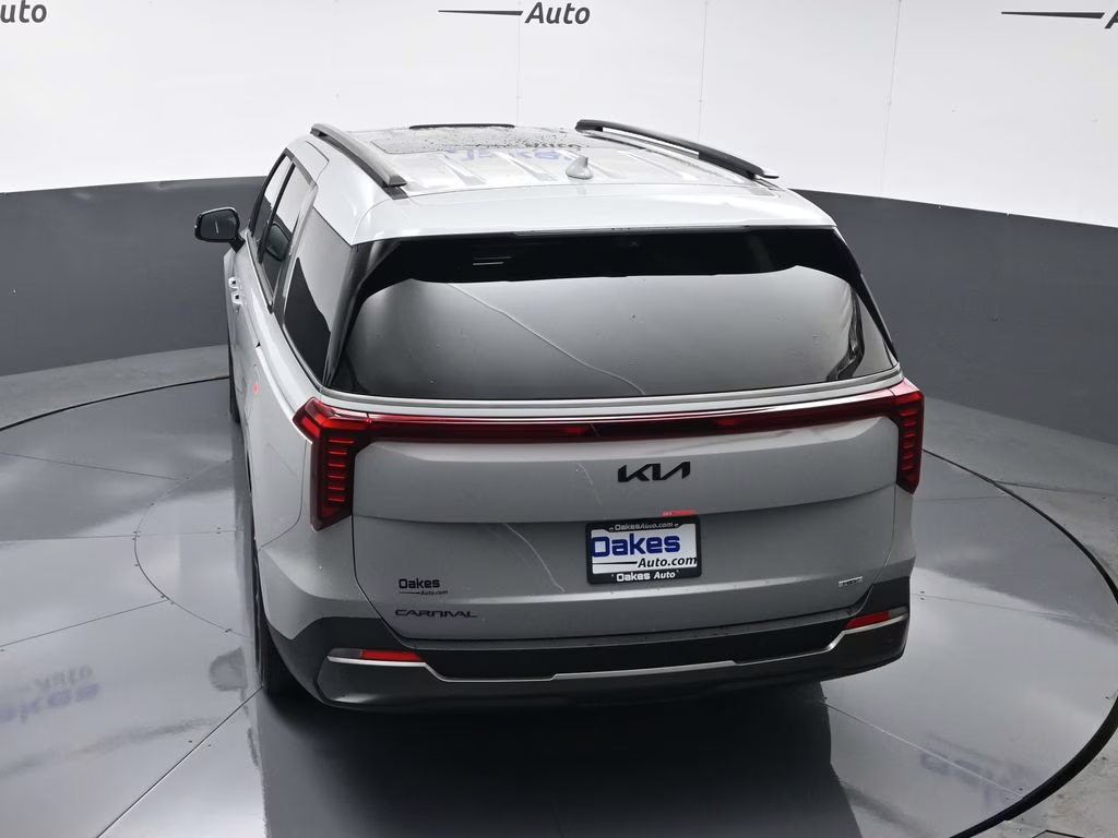 2026 Ceramic Silver Kia Carnival Hybrid SX Prestige FWD Van