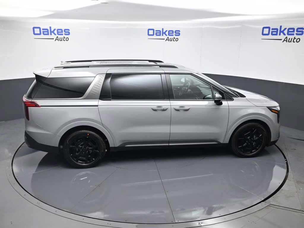 2026 Ceramic Silver Kia Carnival Hybrid SX Prestige FWD Van