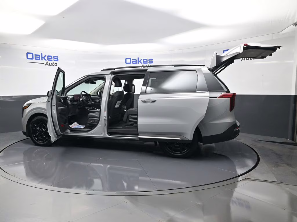 2026 Ceramic Silver Kia Carnival Hybrid SX Prestige FWD Van