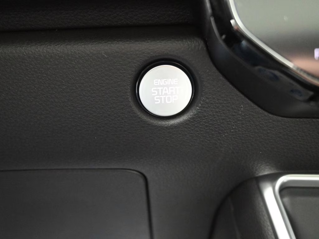 2026 Ceramic Silver Kia Carnival Hybrid SX Prestige FWD Van