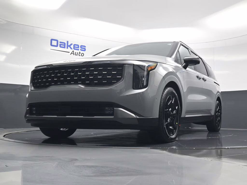 2026 Ceramic Silver Kia Carnival Hybrid SX Prestige FWD Van