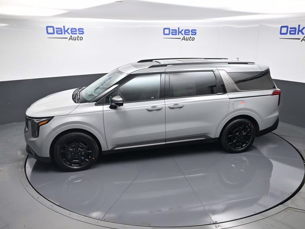 2026 Ceramic Silver Kia Carnival Hybrid SX Prestige FWD Van