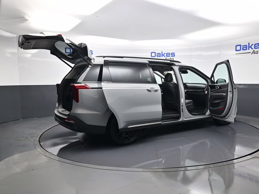 2026 Ceramic Silver Kia Carnival Hybrid SX Prestige FWD Van