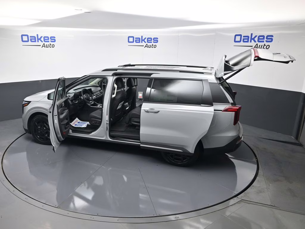 2026 Ceramic Silver Kia Carnival Hybrid SX Prestige FWD Van