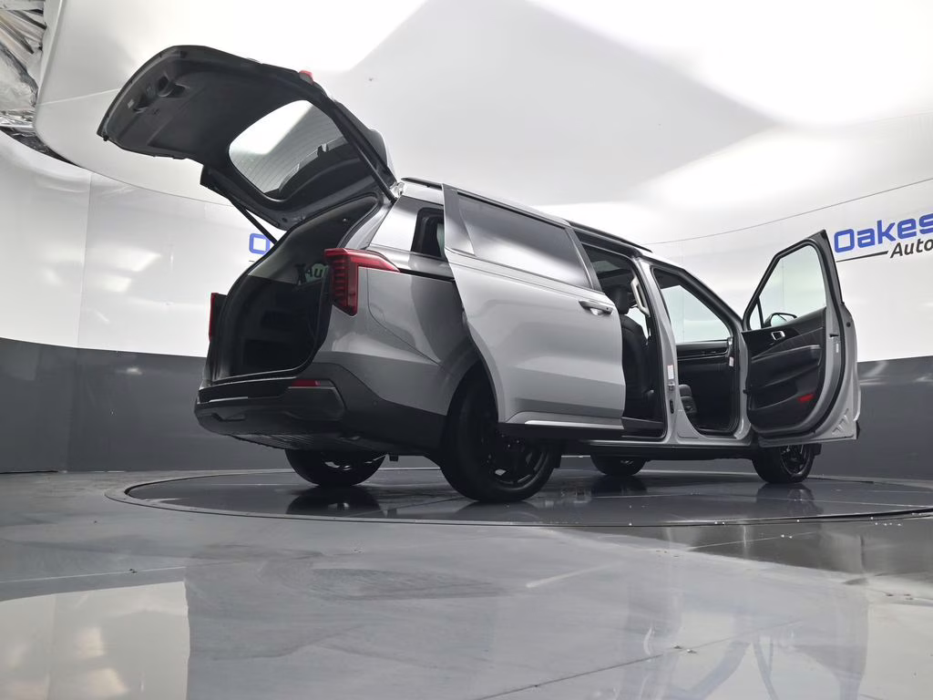 2026 Ceramic Silver Kia Carnival Hybrid SX Prestige FWD Van