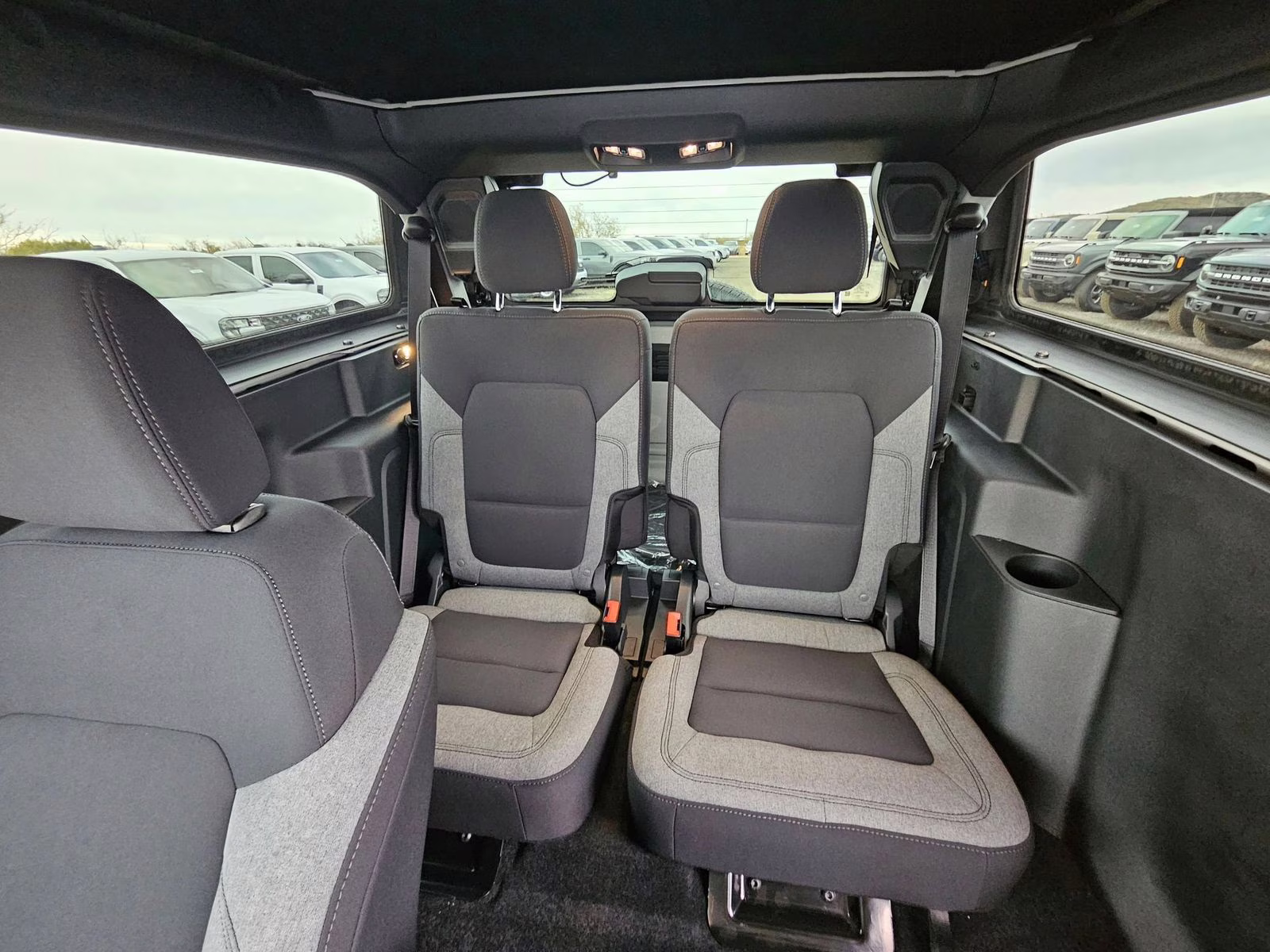 2026 Avalanche Ford Bronco Base 4X4 SUV