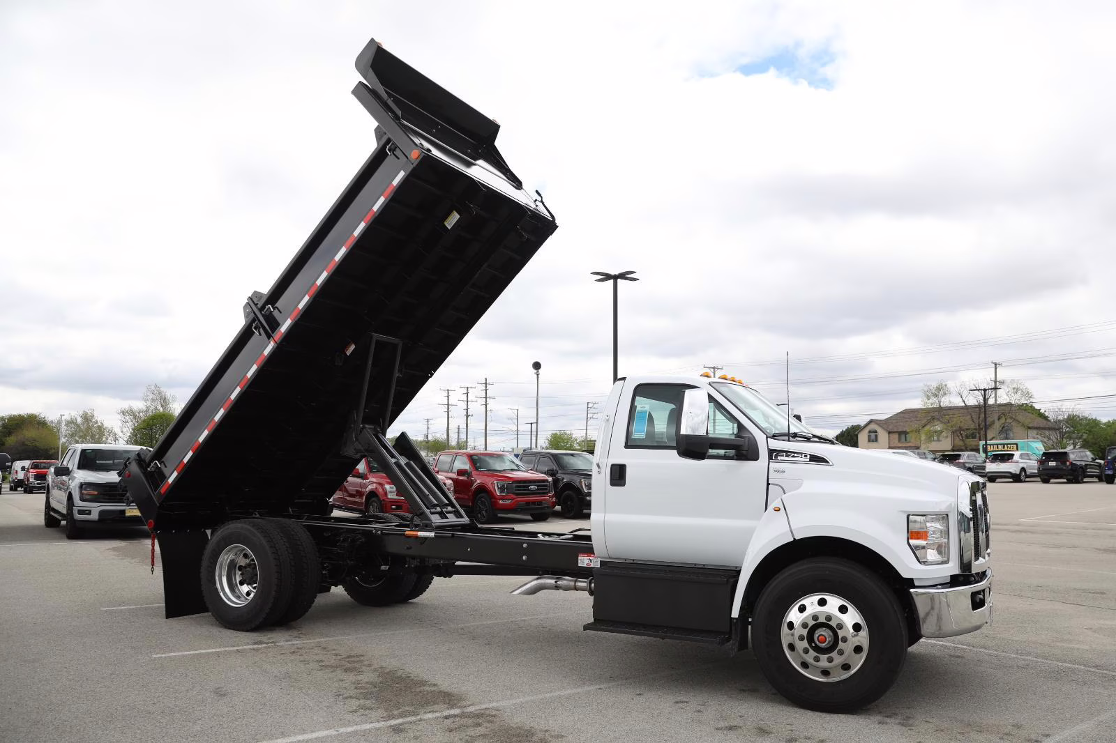 2027 Oxford White Ford F-750 Straight Frame Base RWD Truck