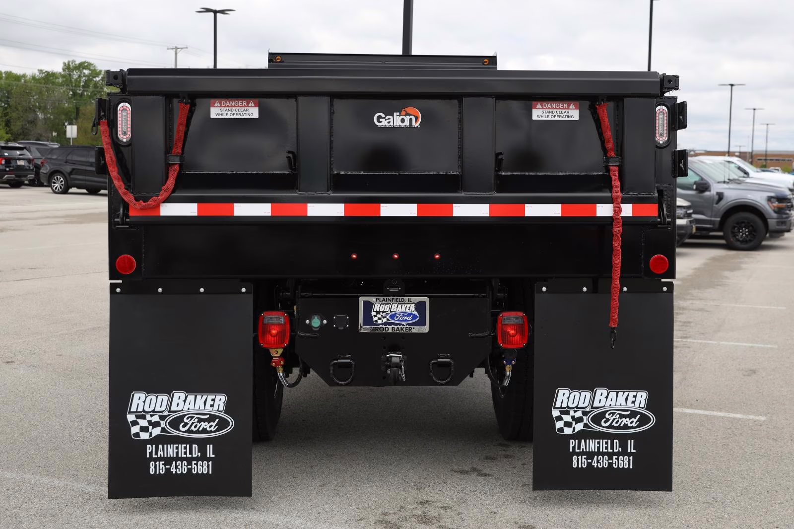 2027 Oxford White Ford F-750 Straight Frame Base RWD Truck
