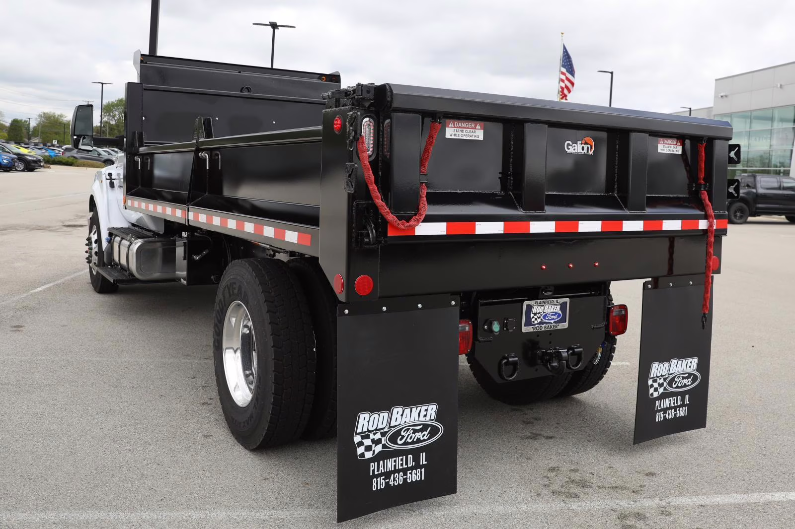 2027 Oxford White Ford F-750 Straight Frame Base RWD Truck