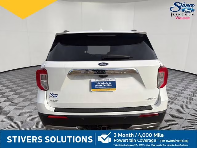 2023 White Metallic Ford Explorer XLT 4X4 SUV