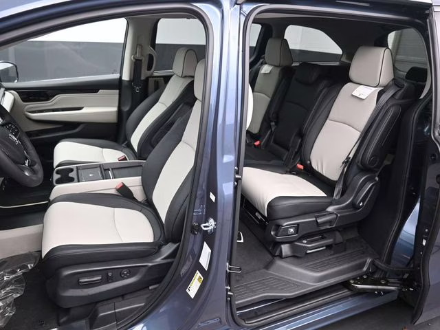 2026 Smoke Blue Pearl Honda Odyssey Elite FWD Van