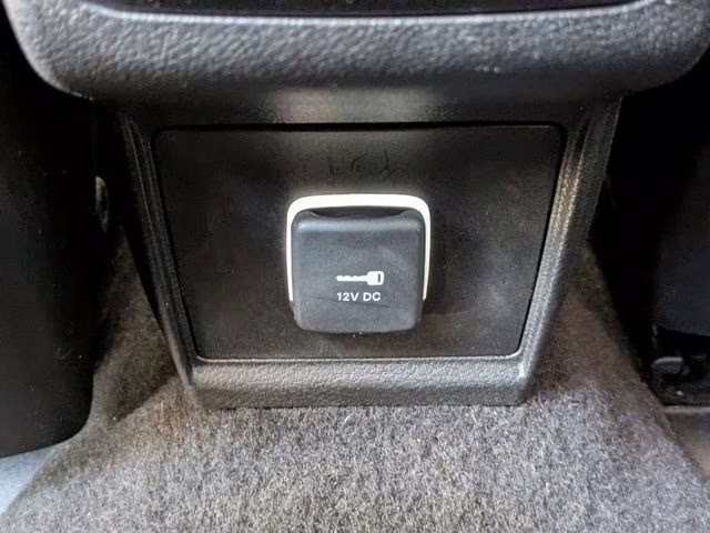 2023 Redline Pearlcoat Jeep Compass Limited 4X4 SUV