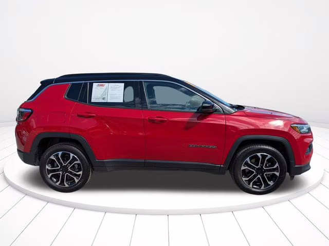 2023 Redline Pearlcoat Jeep Compass Limited 4X4 SUV