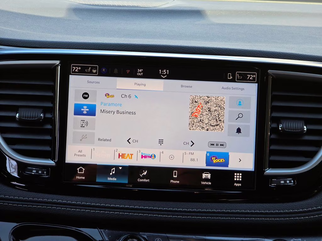 2026 Bright White Clearcoat Chrysler Pacifica Select FWD Van