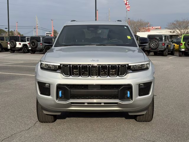 2023 Silver Zynith Jeep Grand Cherokee 4xe Overland 4X4 SUV