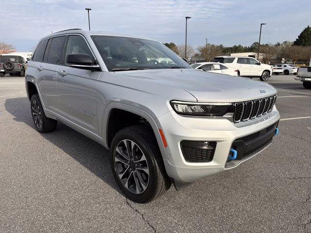 2023 Silver Zynith Jeep Grand Cherokee 4xe Overland 4X4 SUV