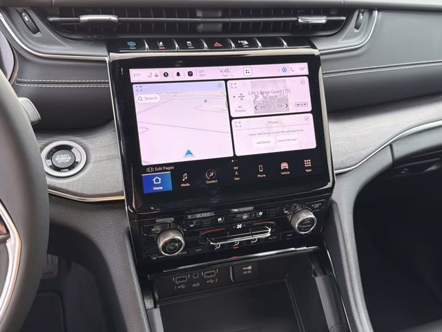 2023 Silver Zynith Jeep Grand Cherokee 4xe Overland 4X4 SUV