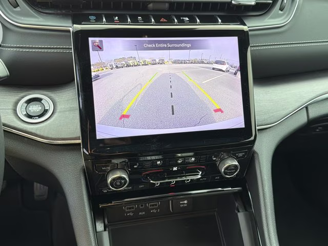 2023 Silver Zynith Jeep Grand Cherokee 4xe Overland 4X4 SUV