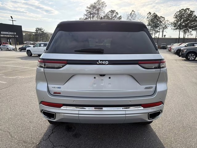 2023 Silver Zynith Jeep Grand Cherokee 4xe Overland 4X4 SUV