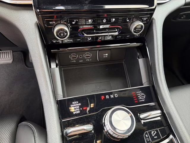 2023 Silver Zynith Jeep Grand Cherokee 4xe Overland 4X4 SUV