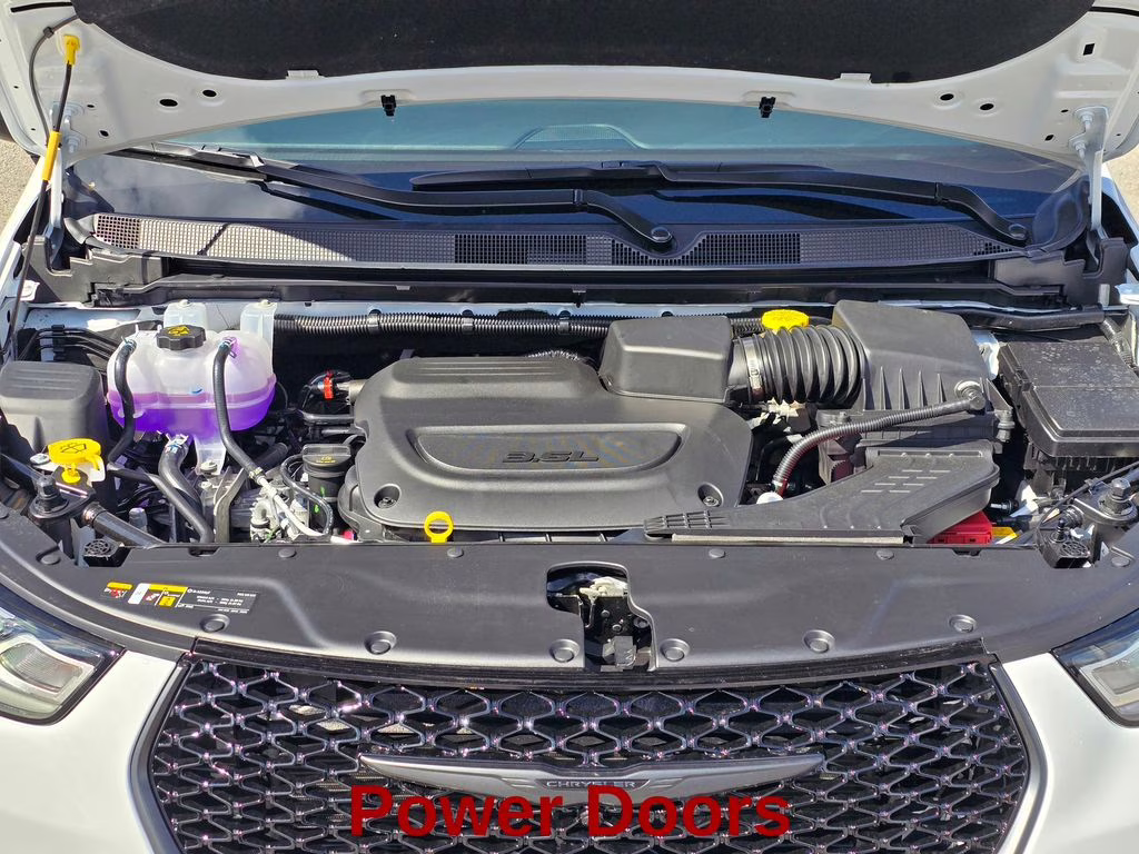 2026 Bright White Clearcoat Chrysler Pacifica Select FWD Van