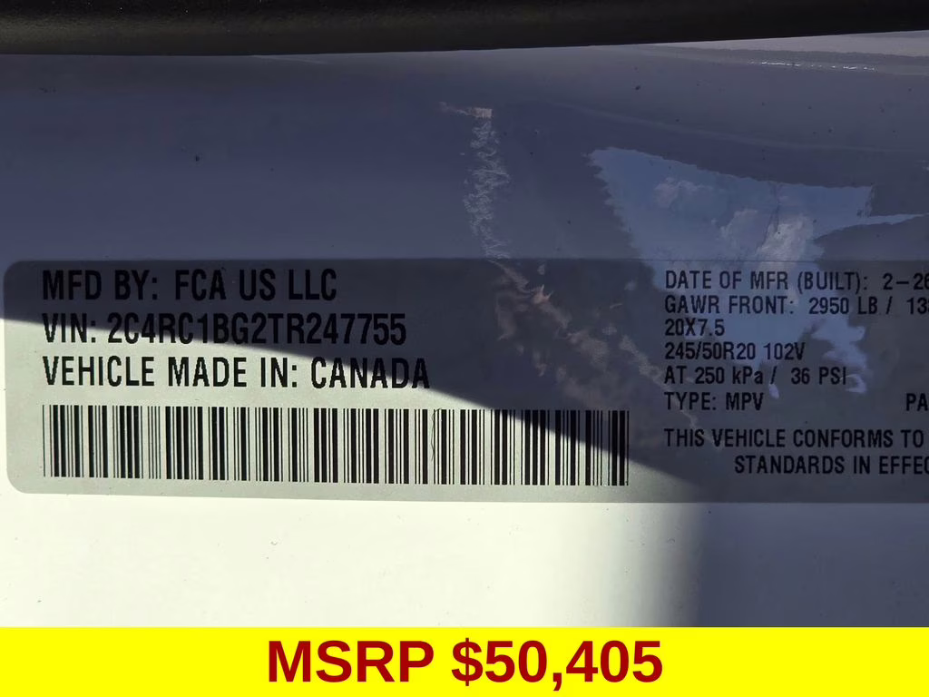 2026 Bright White Clearcoat Chrysler Pacifica Select FWD Van