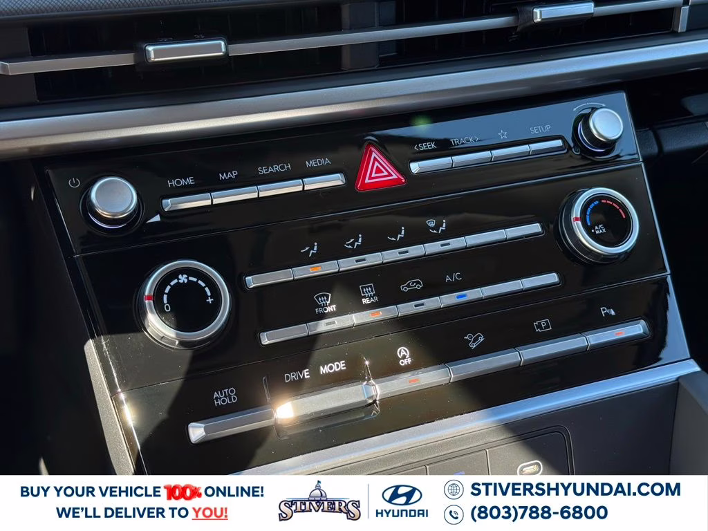 2026 Shimmering Silver Pearl Hyundai Santa Fe SE FWD SUV