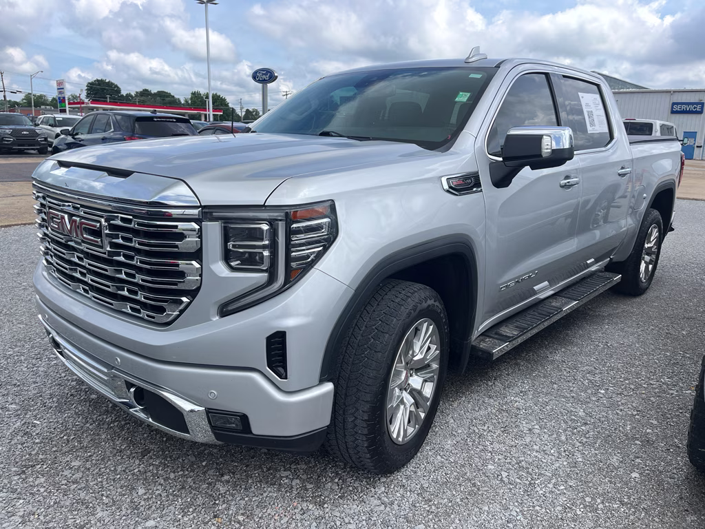 2022 Quicksilver Metallic GMC Sierra Denali 4X4 Truck