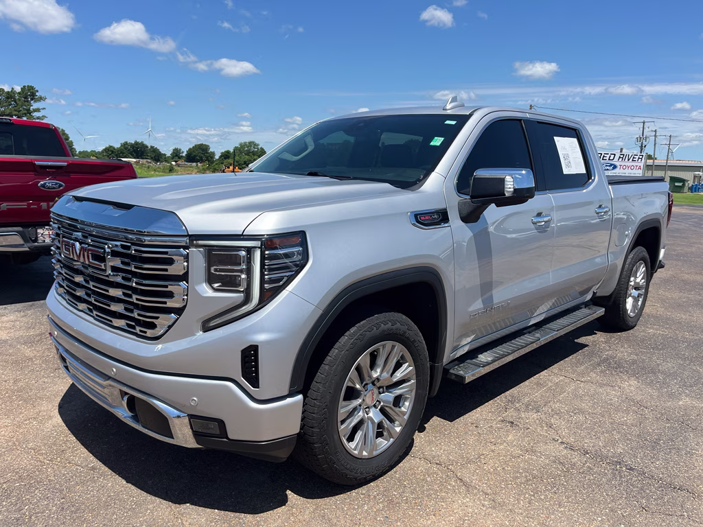 2022 Quicksilver Metallic GMC Sierra Denali 4X4 Truck