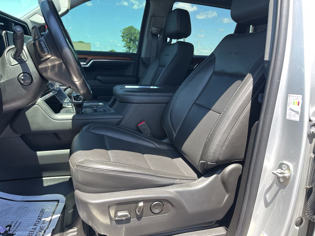 2022 Quicksilver Metallic GMC Sierra Denali 4X4 Truck