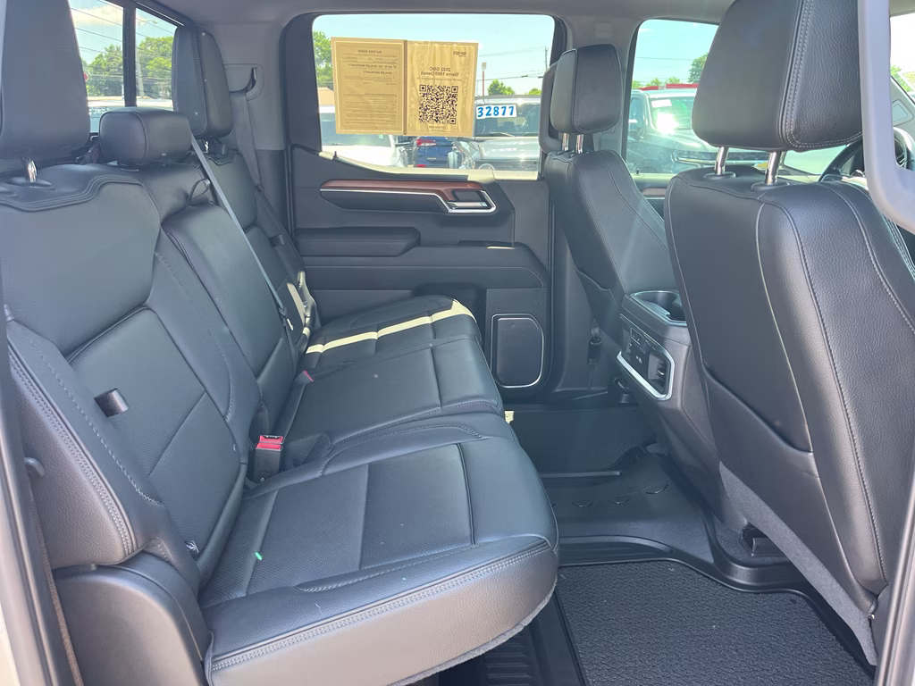 2022 Quicksilver Metallic GMC Sierra Denali 4X4 Truck