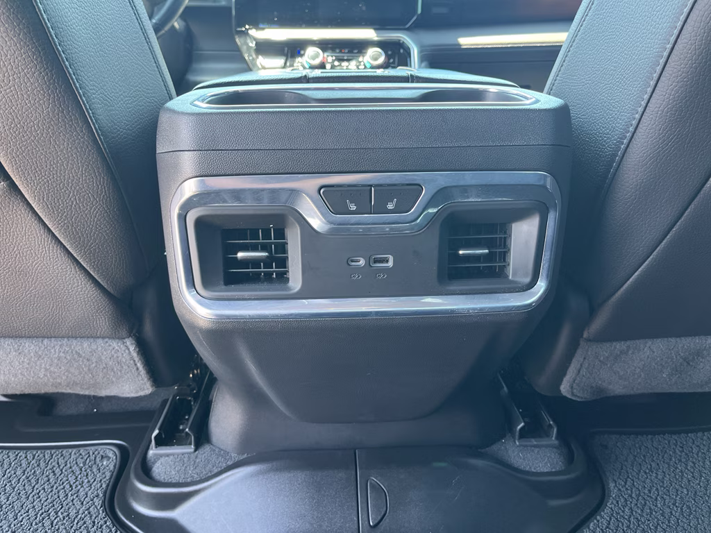 2022 Quicksilver Metallic GMC Sierra Denali 4X4 Truck