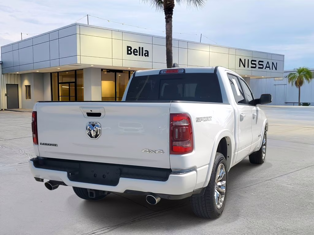 2022 Bright White Clearcoat Ram 1500 Laramie 4X4 Truck