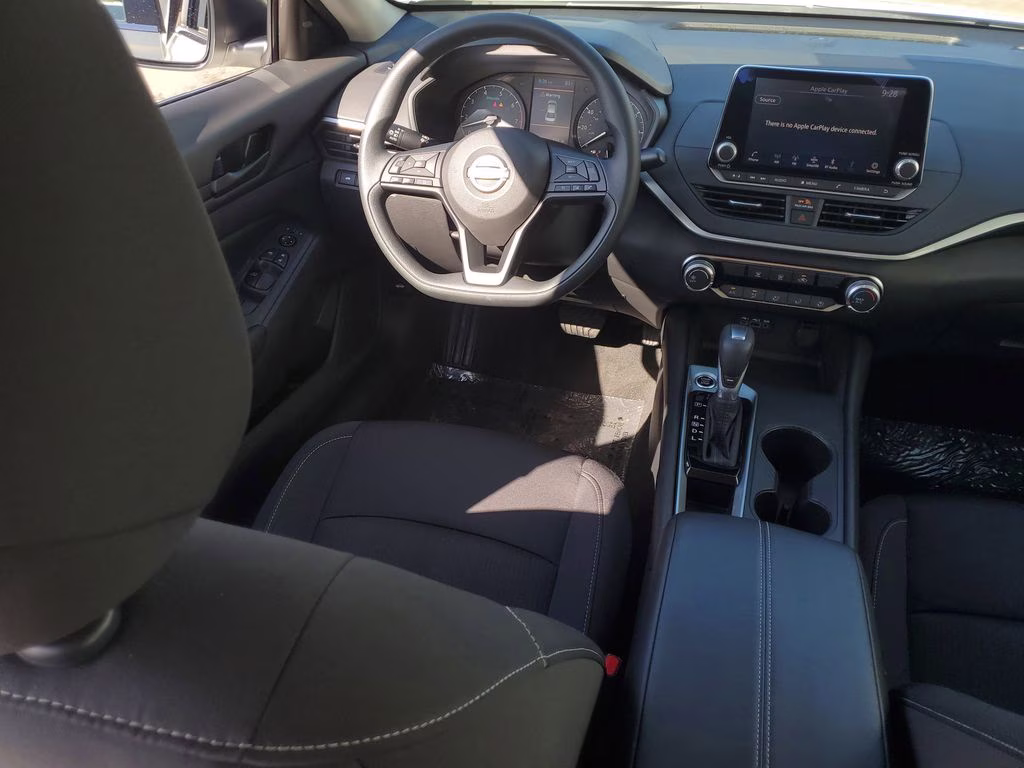 2025 Glacier White Nissan Altima 2.5 S FWD Sedan