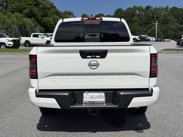 2025 Glacier White Nissan Frontier SV RWD Truck