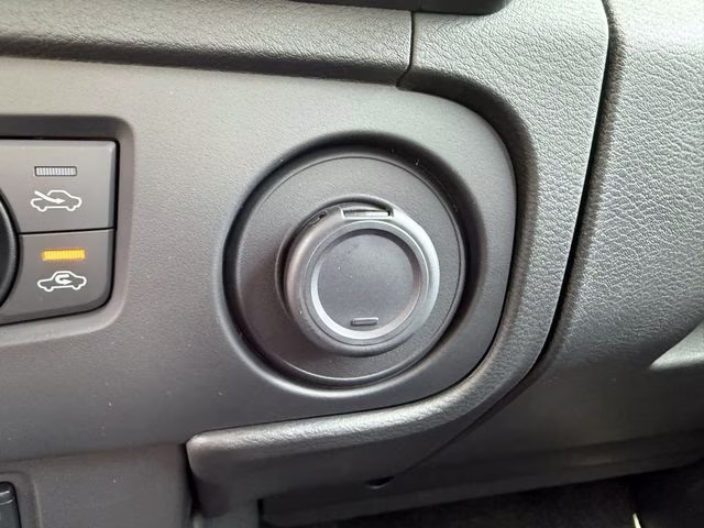 2025 Glacier White Nissan Frontier SV RWD Truck
