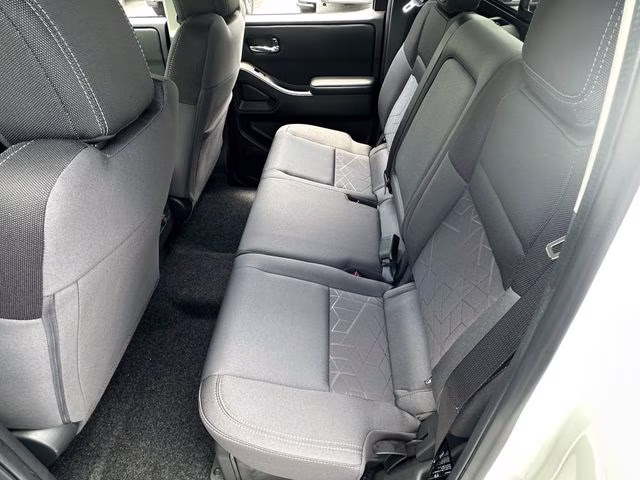 2025 Glacier White Nissan Frontier SV RWD Truck