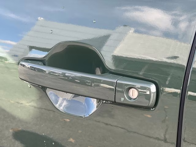 2026 Tactical Green Metallic Nissan Frontier SV 4X4 Truck