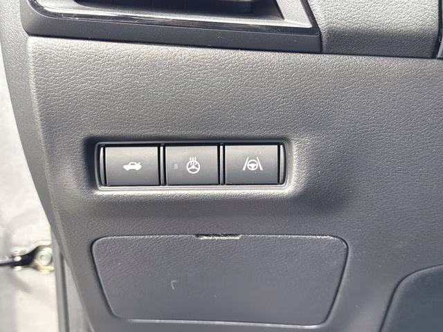 2026 Gun Metallic Nissan Sentra SR FWD Sedan