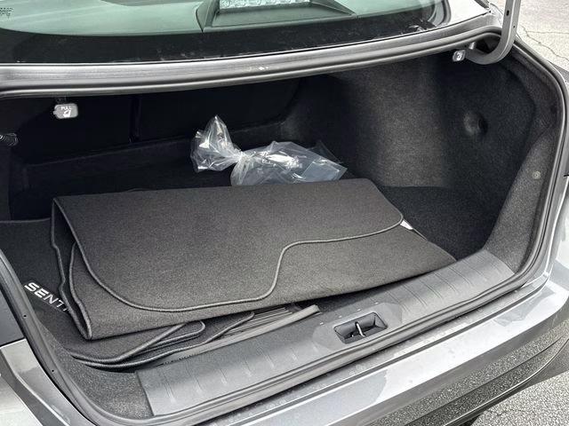2026 Gun Metallic Nissan Sentra SR FWD Sedan