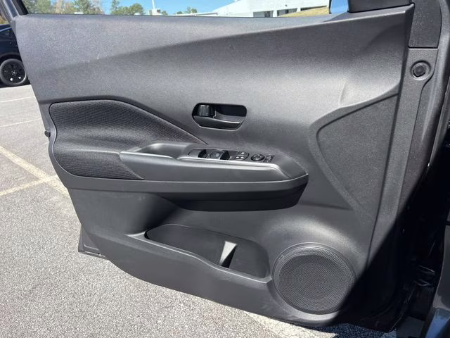 2025 Gun Metallic Nissan Kicks Play S FWD SUV