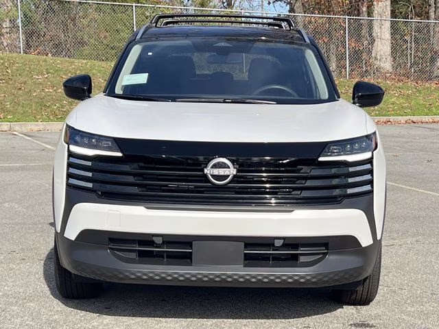 2026 Aspen White/Super Black Nissan Kicks SV FWD SUV