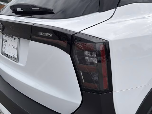2026 Fresh Powder Nissan Kicks SV FWD SUV
