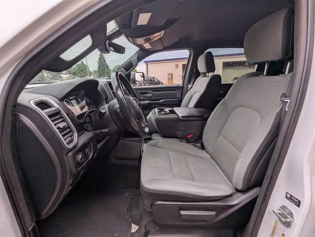 2023 Bright White Clearcoat Ram 1500 Big Horn/Lone Star 4X4 Truck