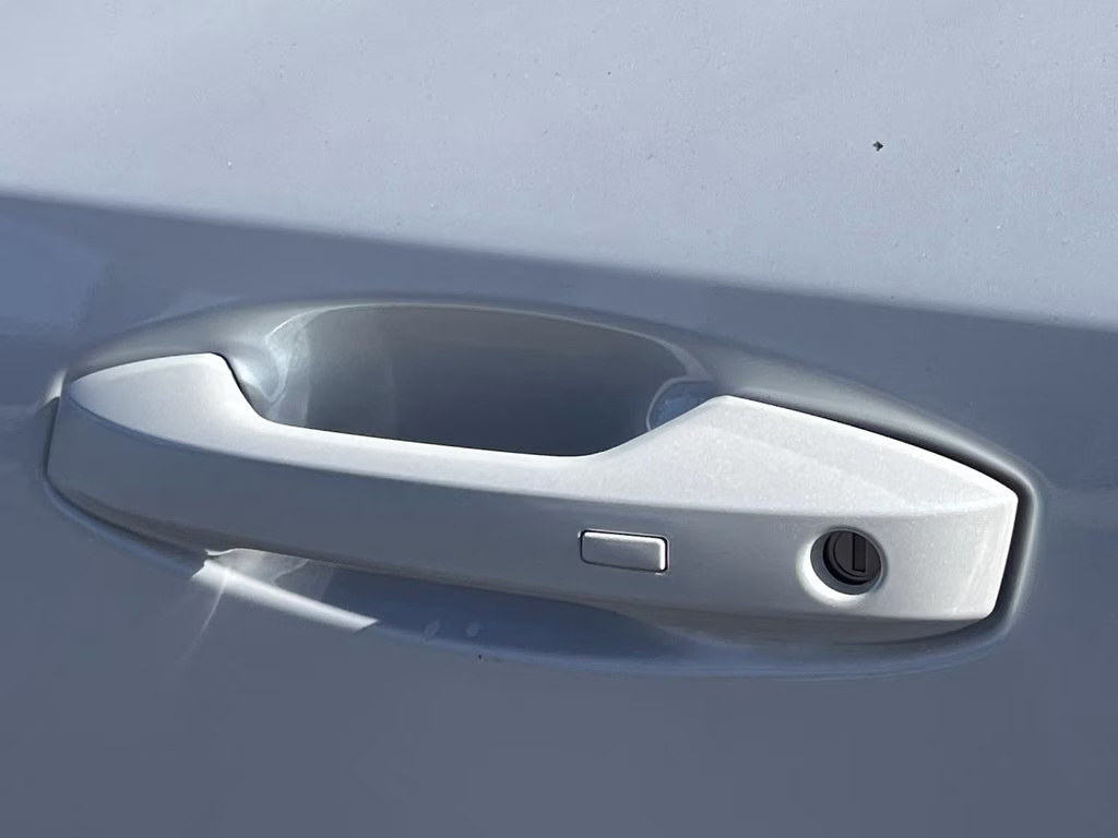 2025 Everest White Pearl Tricoat Nissan Murano SV AWD SUV