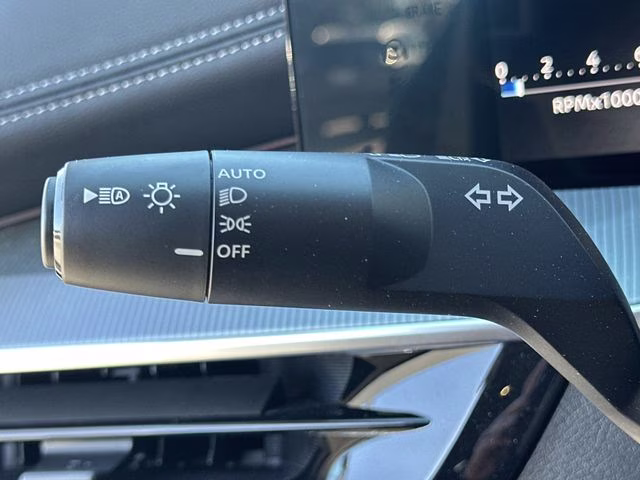 2026 Champagne Silver Metallic Nissan Murano SL AWD SUV