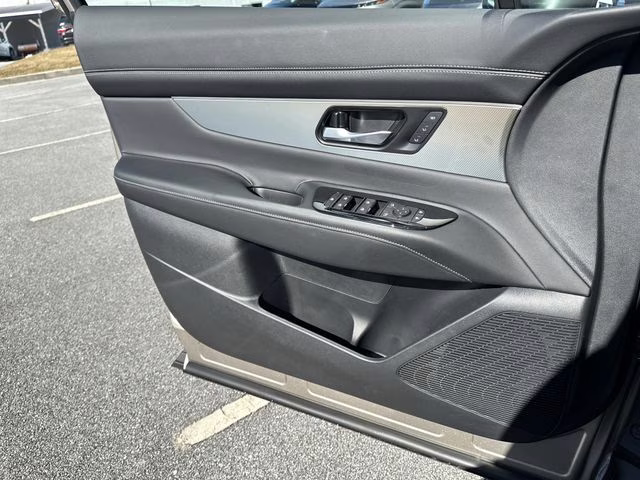 2026 Champagne Silver Metallic Nissan Murano SL AWD SUV